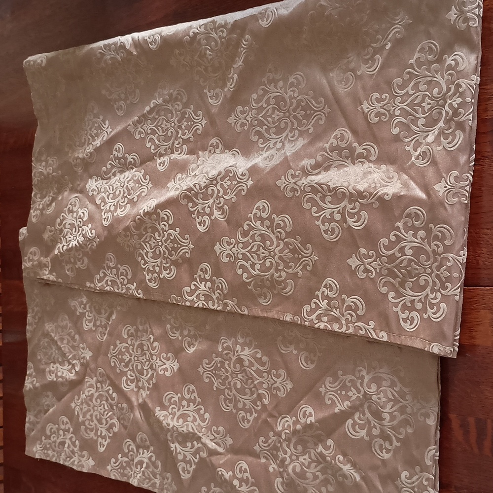 TGF The Great Find Medallion Flocking Curtain Panels b100